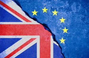 Die britische und die europäische Flagge passen nicht mehr zusammen